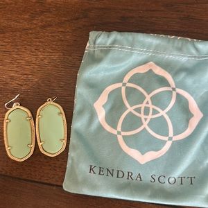 Kendra Scott earring